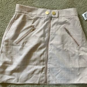 SOLD! Pink plaid mini skirt (NWT)